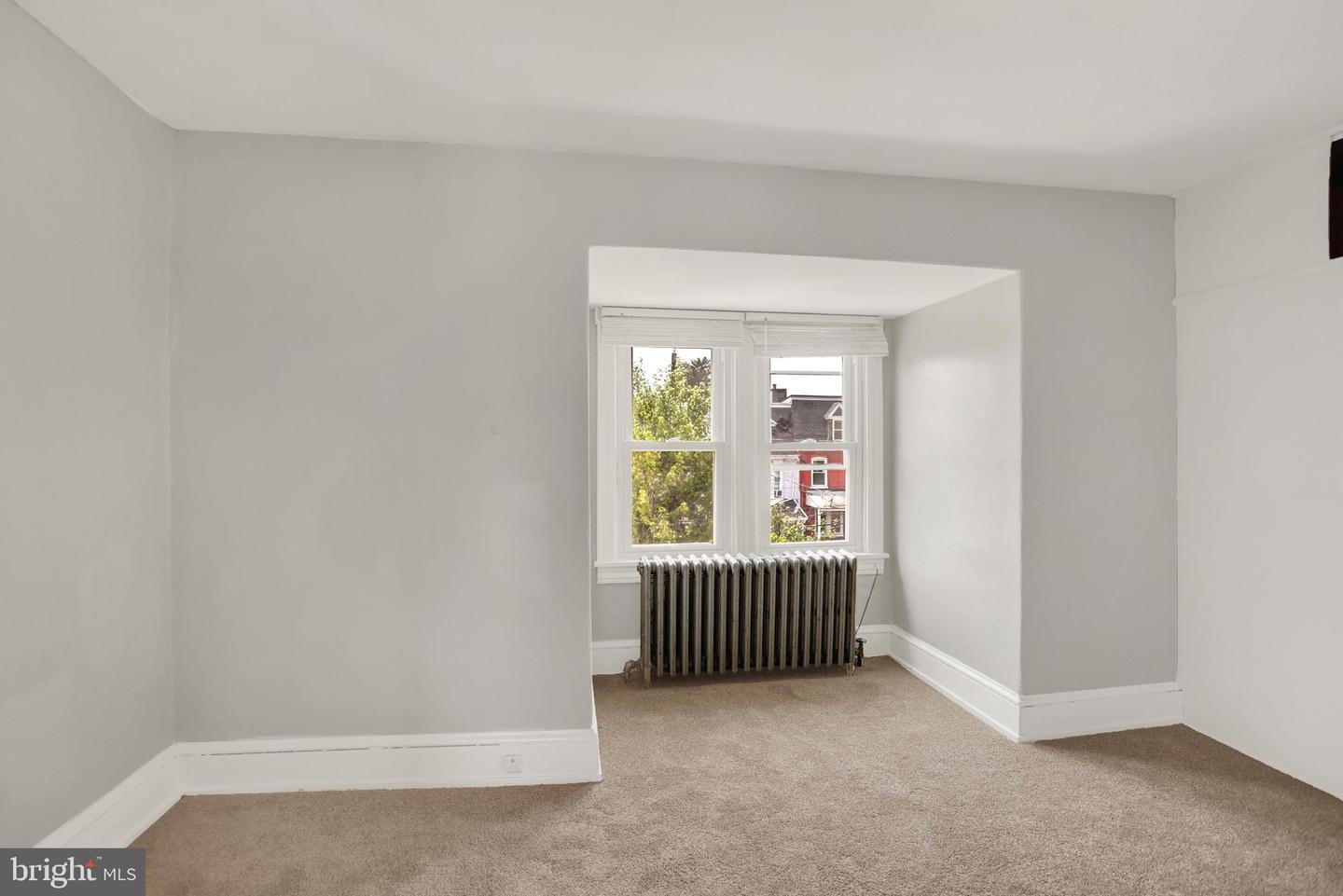 341 S Ann St Property Photo 26