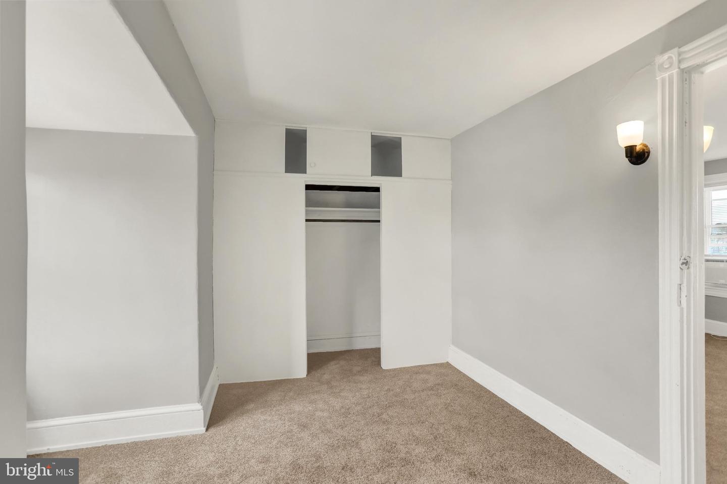 341 S Ann St Property Photo 27