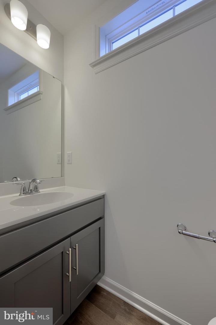 2482 Artesian Way Property Photo 19