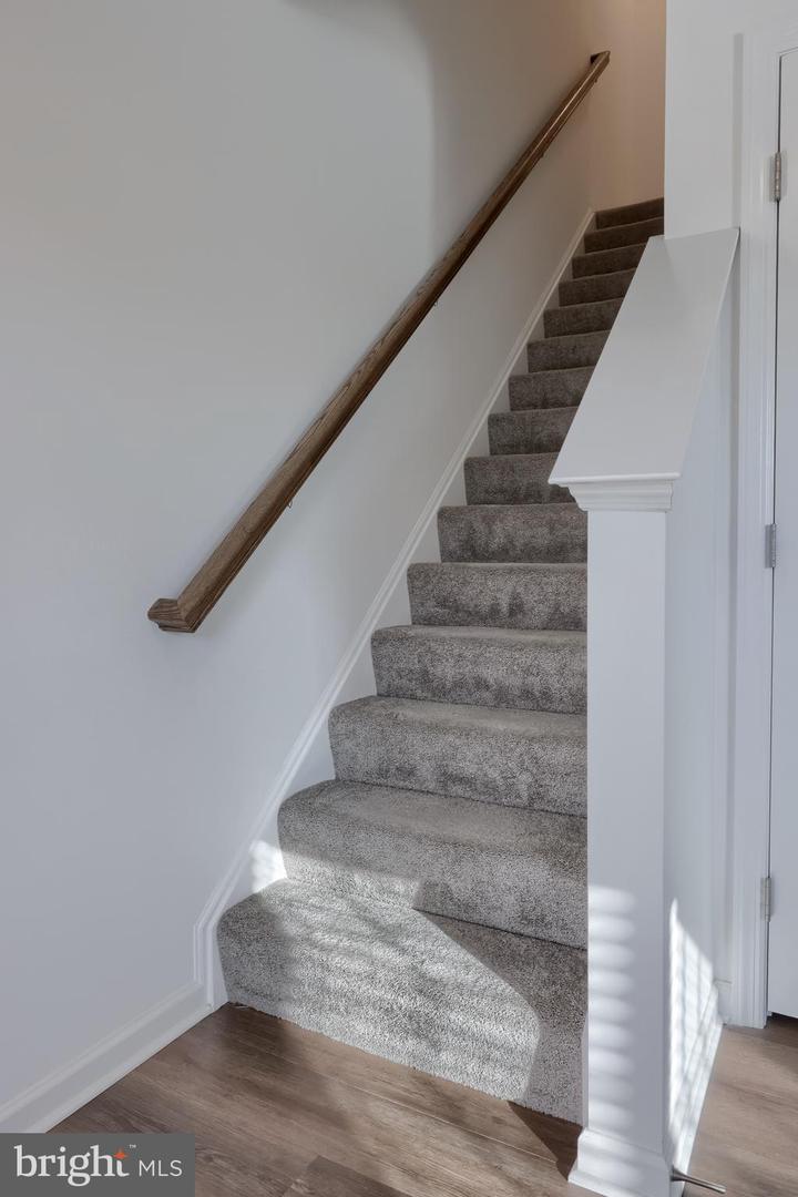2482 Artesian Way Property Photo 20