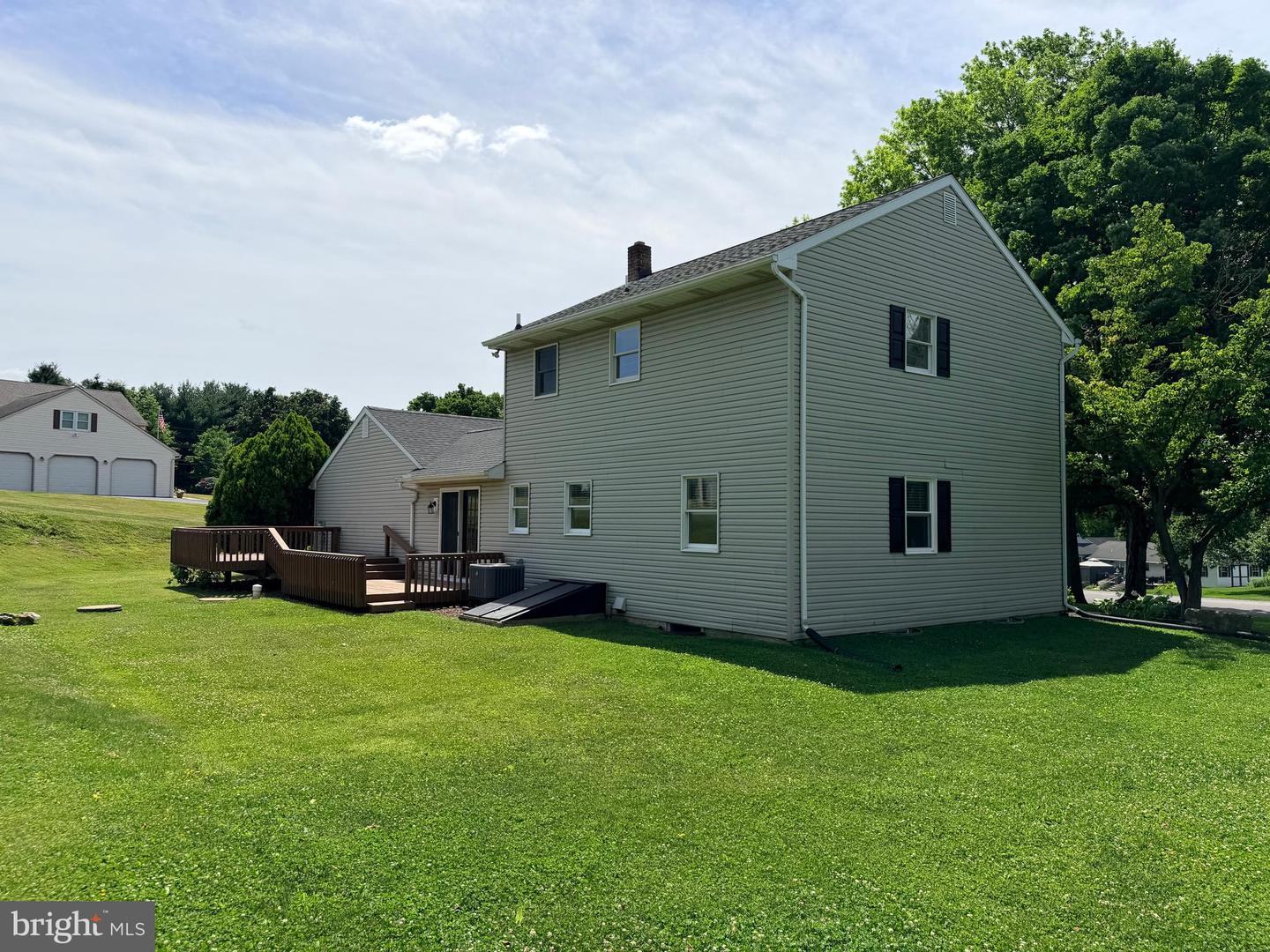 23 Sherrard Dr Property Photo 8