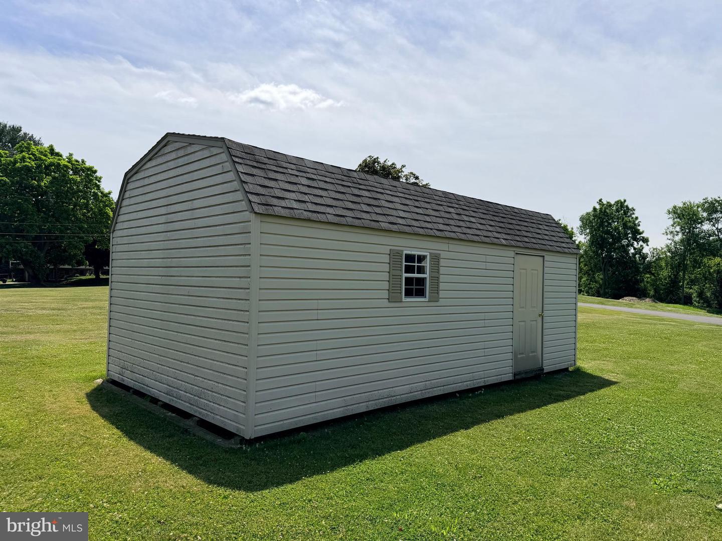 23 Sherrard Dr Property Photo 15