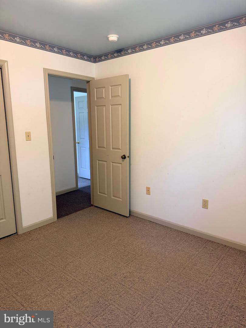 23 Sherrard Dr Property Photo 62