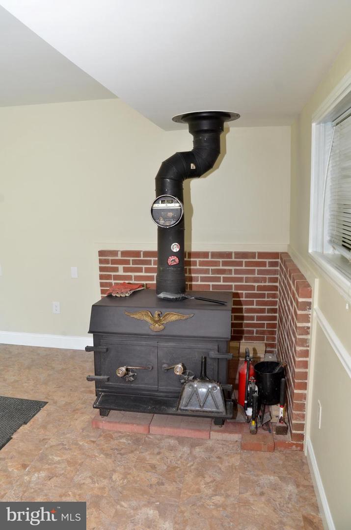 2527 Valley Dr Property Photo 18