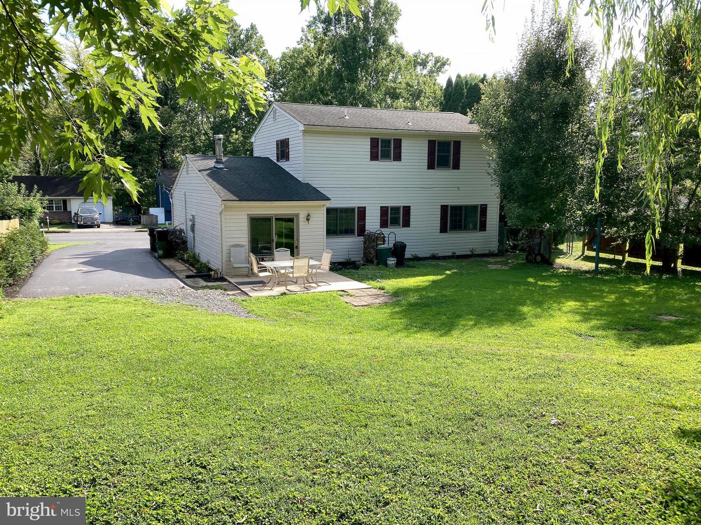 2527 Valley Dr Property Photo 34