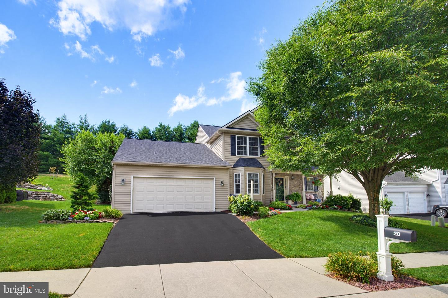 20 Cedar Chase Dr Property Photo 6