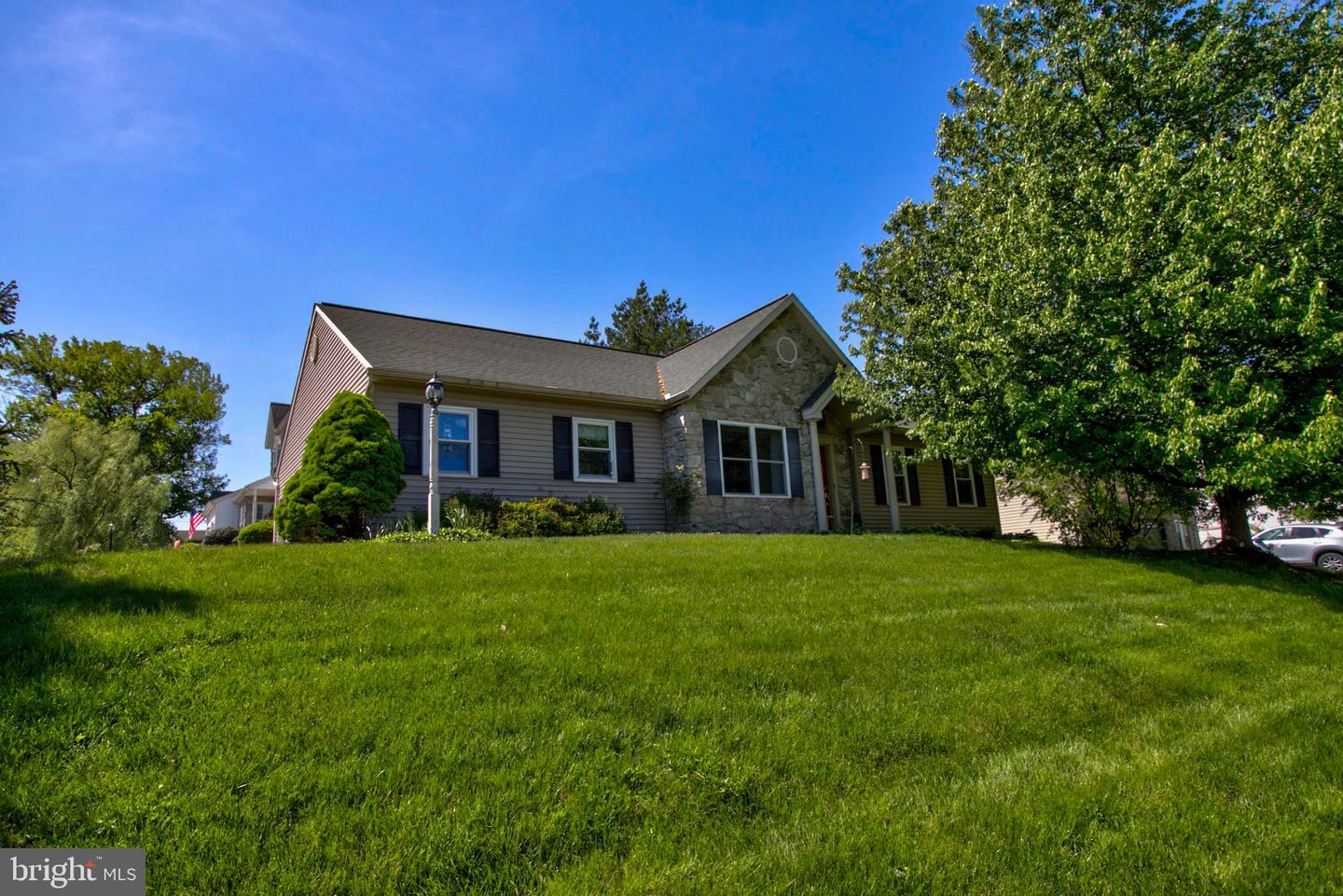 3932 Laurel Run Property Photo 1