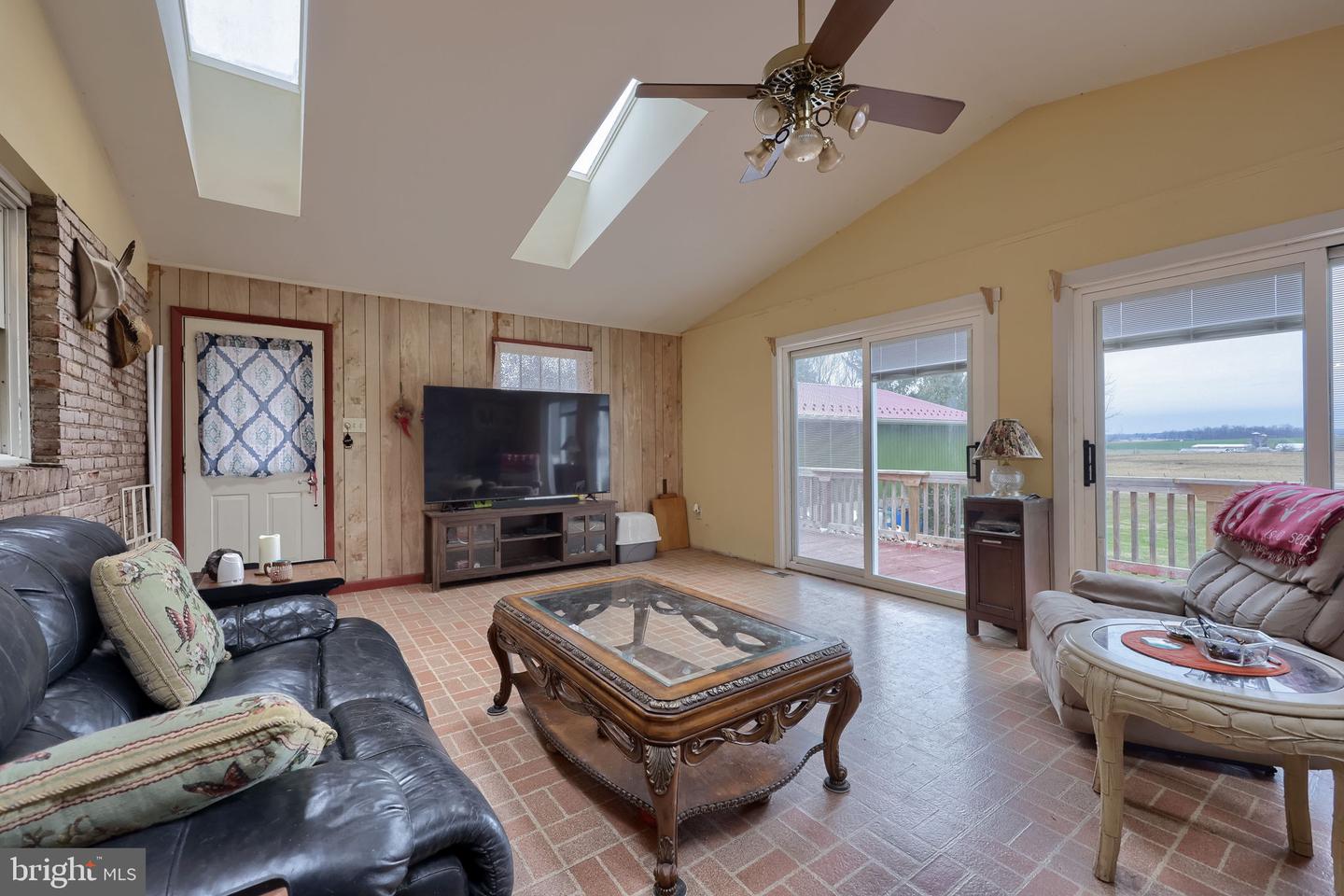 1019 Spring Valley Rd Property Photo 21
