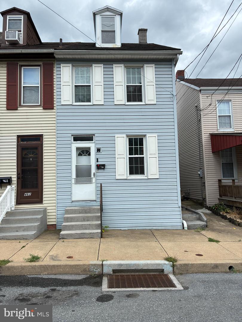 460 MANOR ST