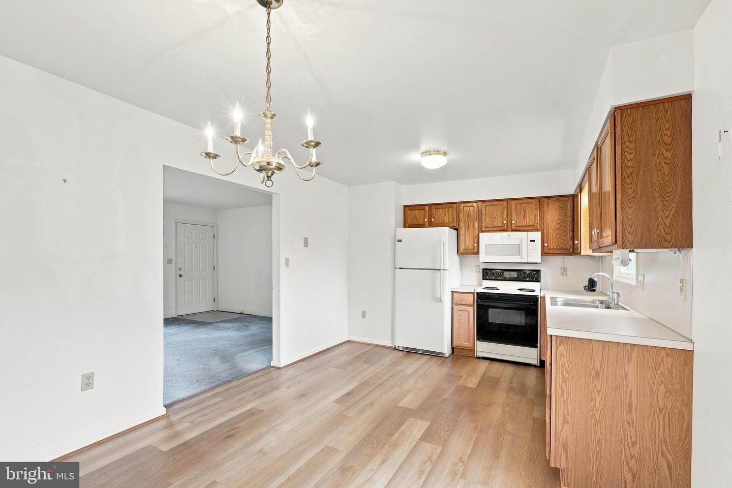 4 Barnhill Rd Property Photo 20