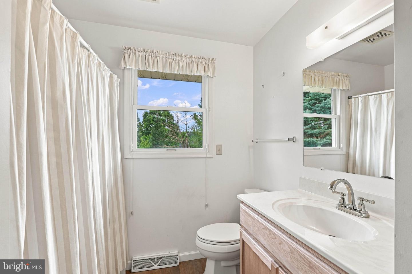4 Barnhill Rd Property Photo 22