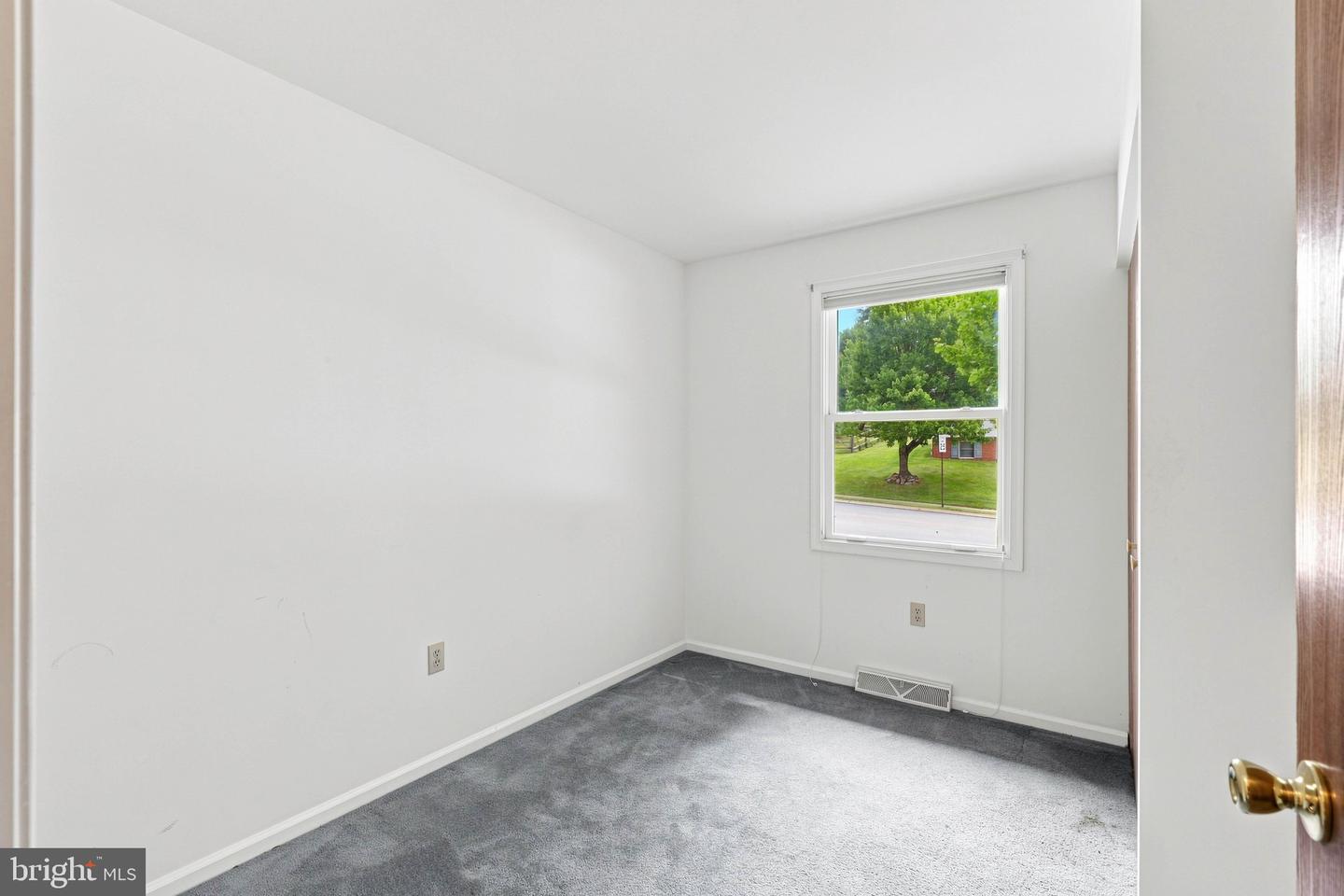 4 Barnhill Rd Property Photo 28