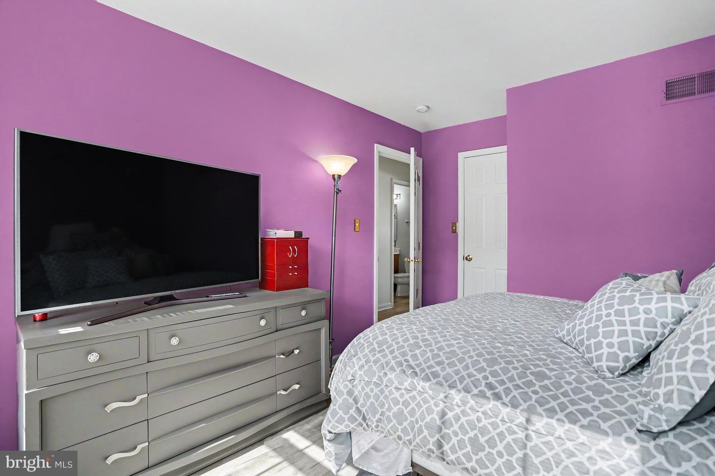 634 Lausch Ln Property Photo 21
