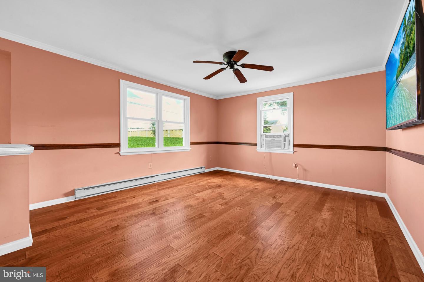 729 Lititz Rd Property Photo 5