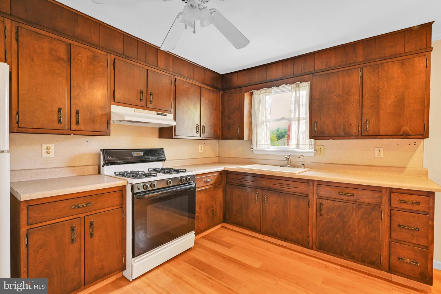 729 Lititz Rd Property Photo 11