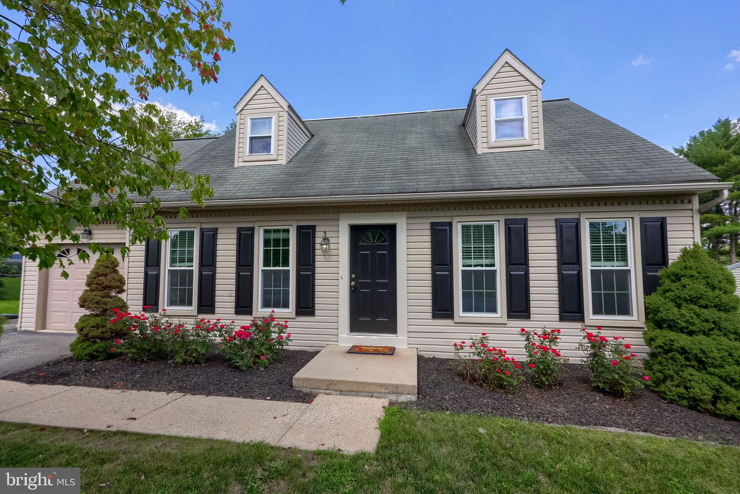 129 Buchland Property Photo 1