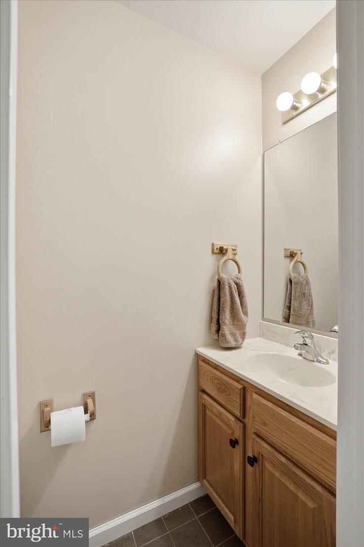 235 Owl Hill Rd Property Photo 18