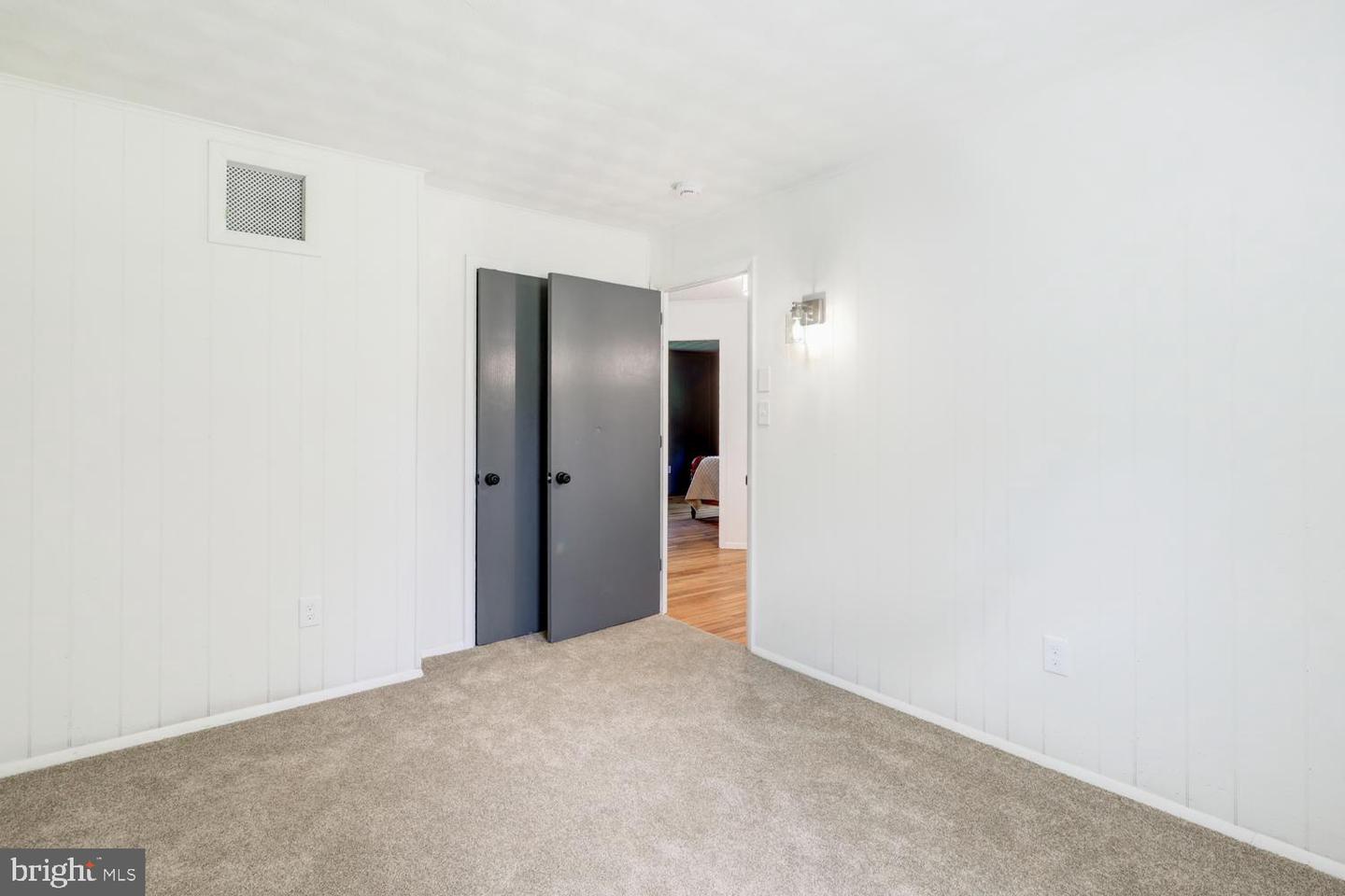 605 Sycamore Dr Property Photo 15