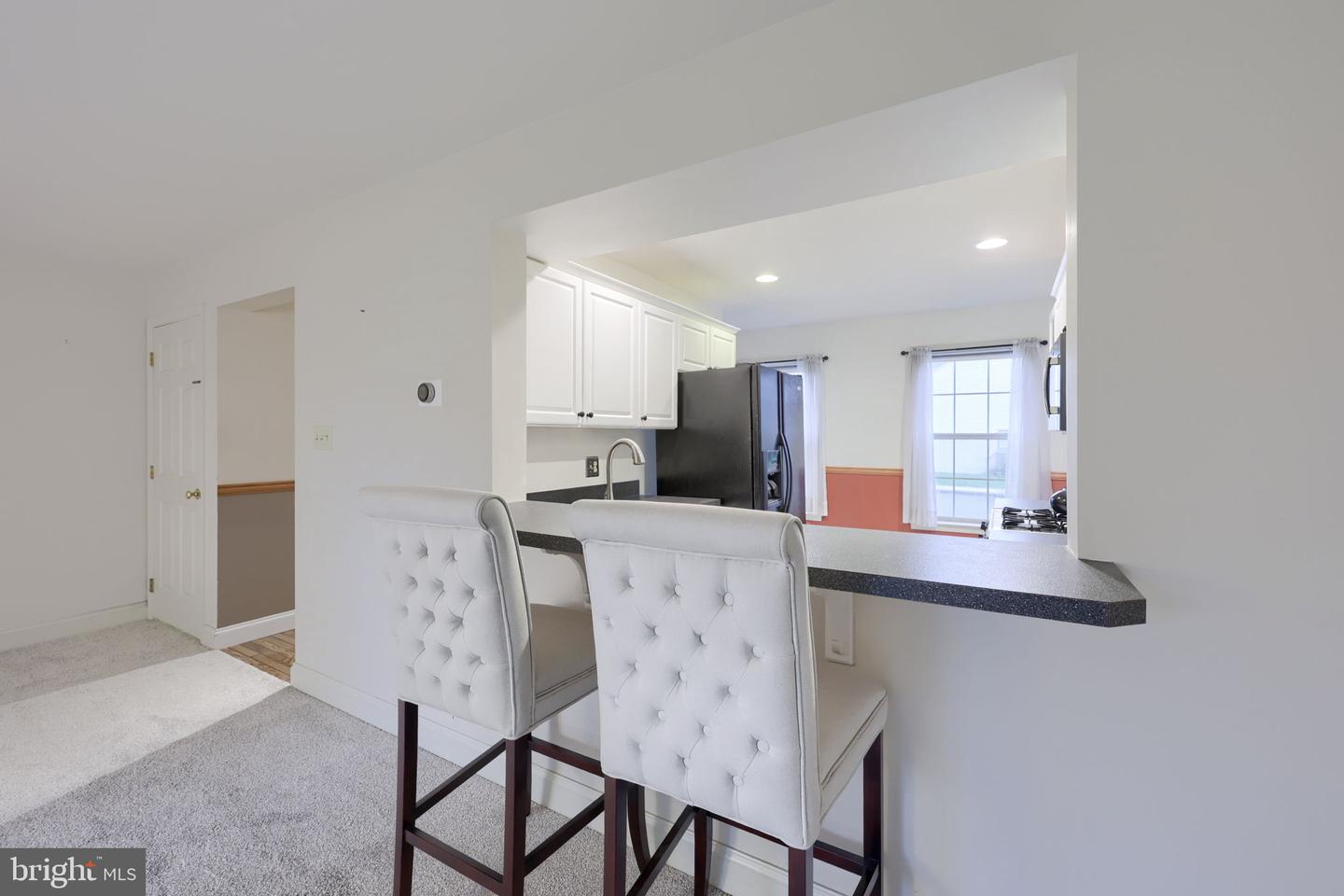 1056 Cobblestone Ln Property Photo 12