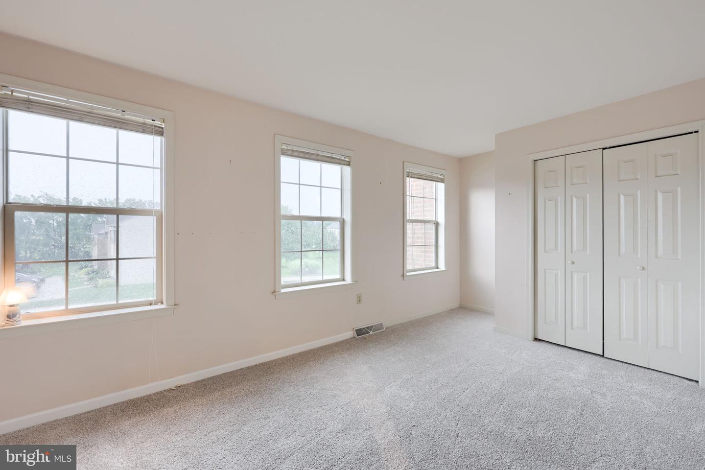 1056 Cobblestone Ln Property Photo 24