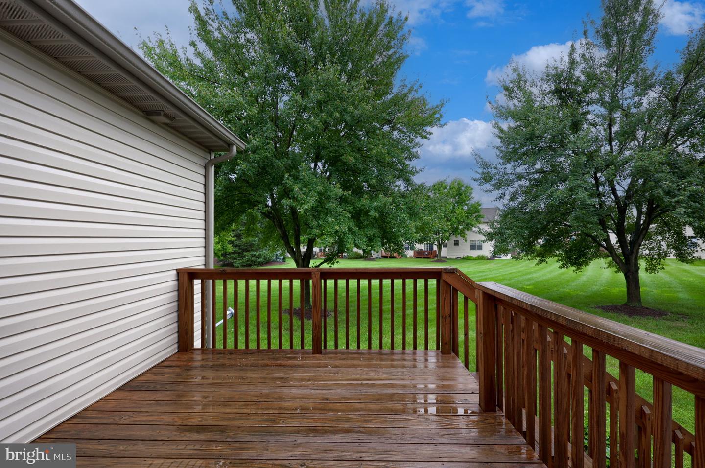 1056 Cobblestone Ln Property Photo 27