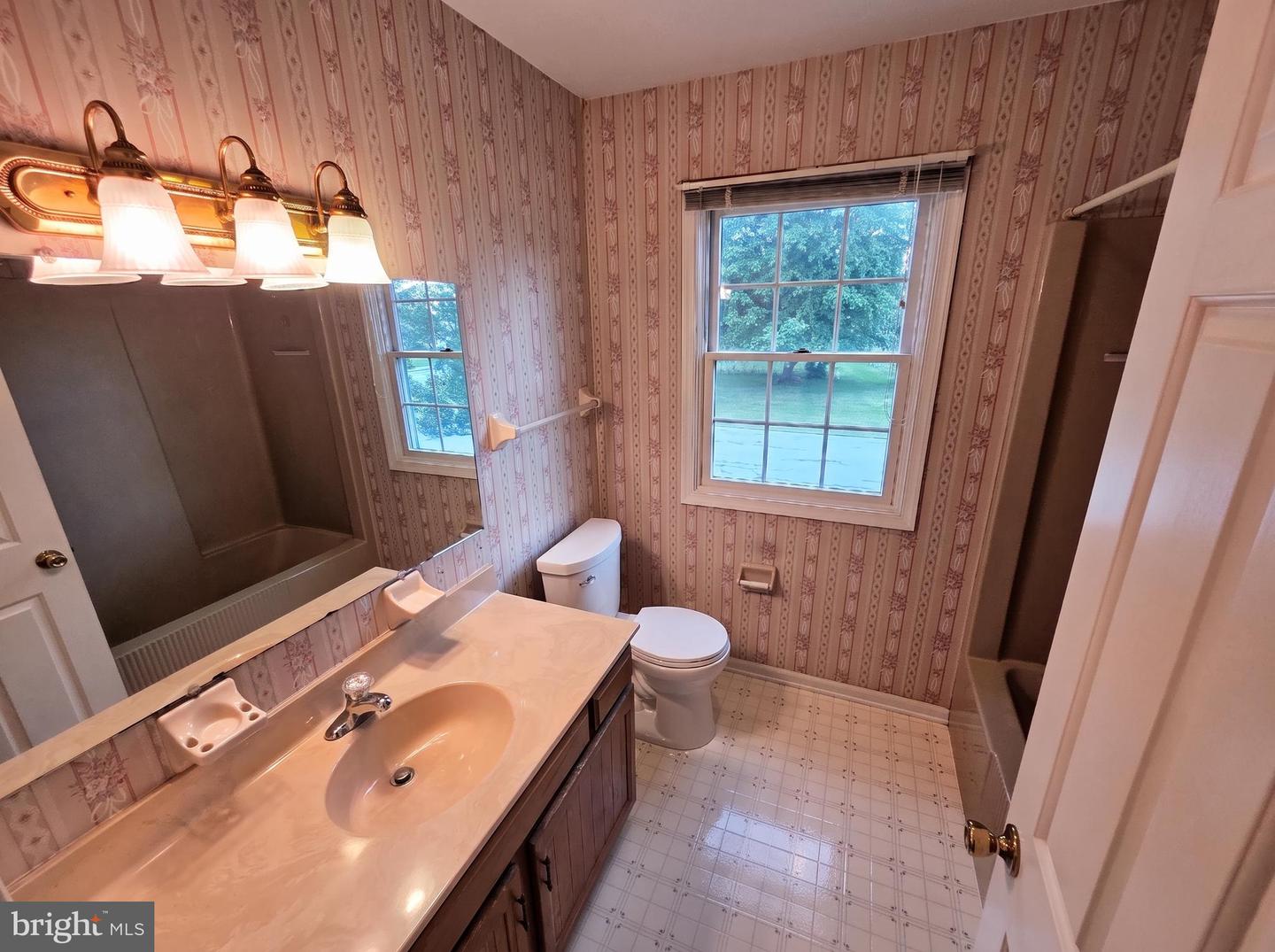 591 Crosswinds Dr Property Photo 24