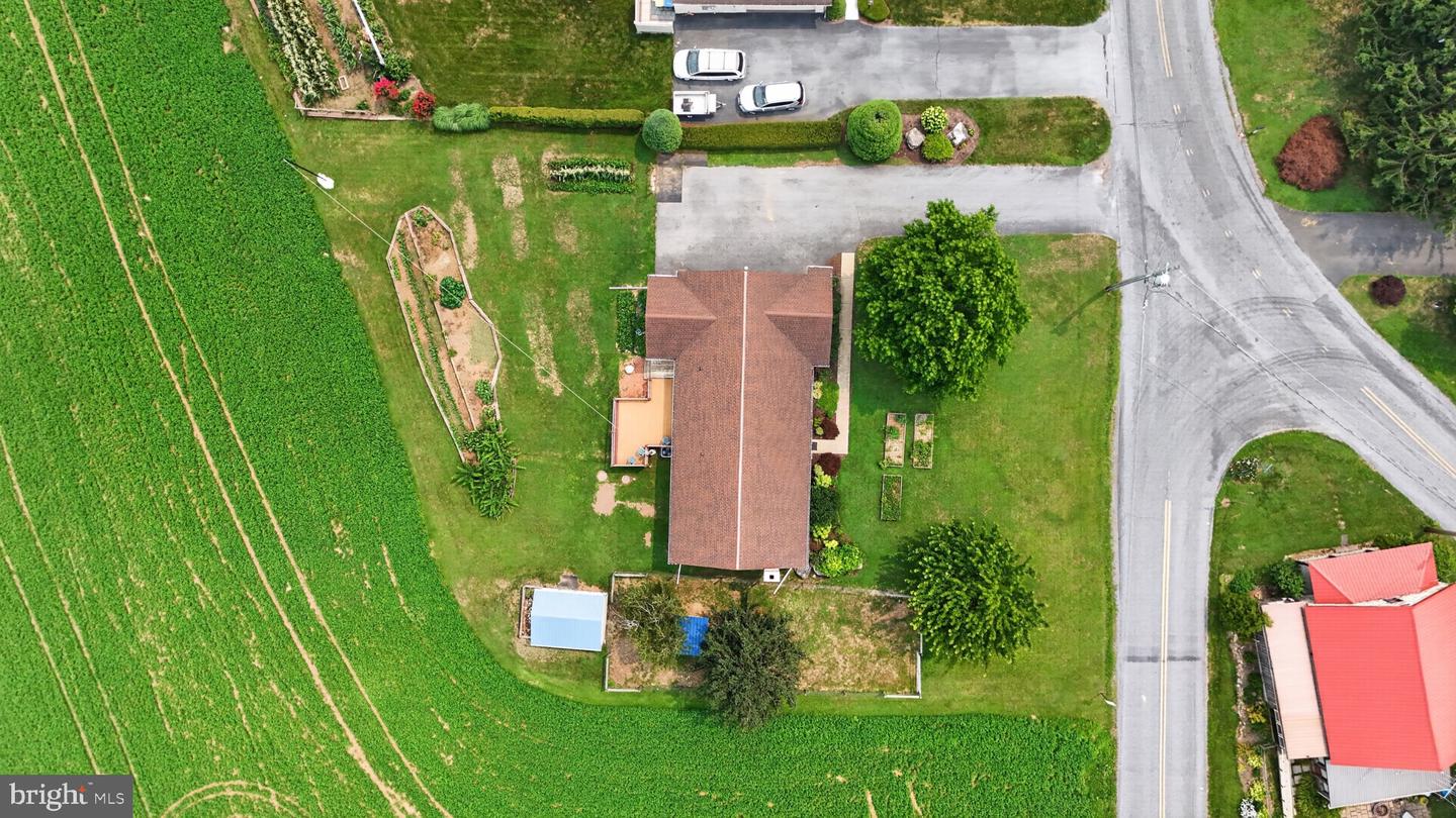 241 Fetterville Rd Property Photo 12