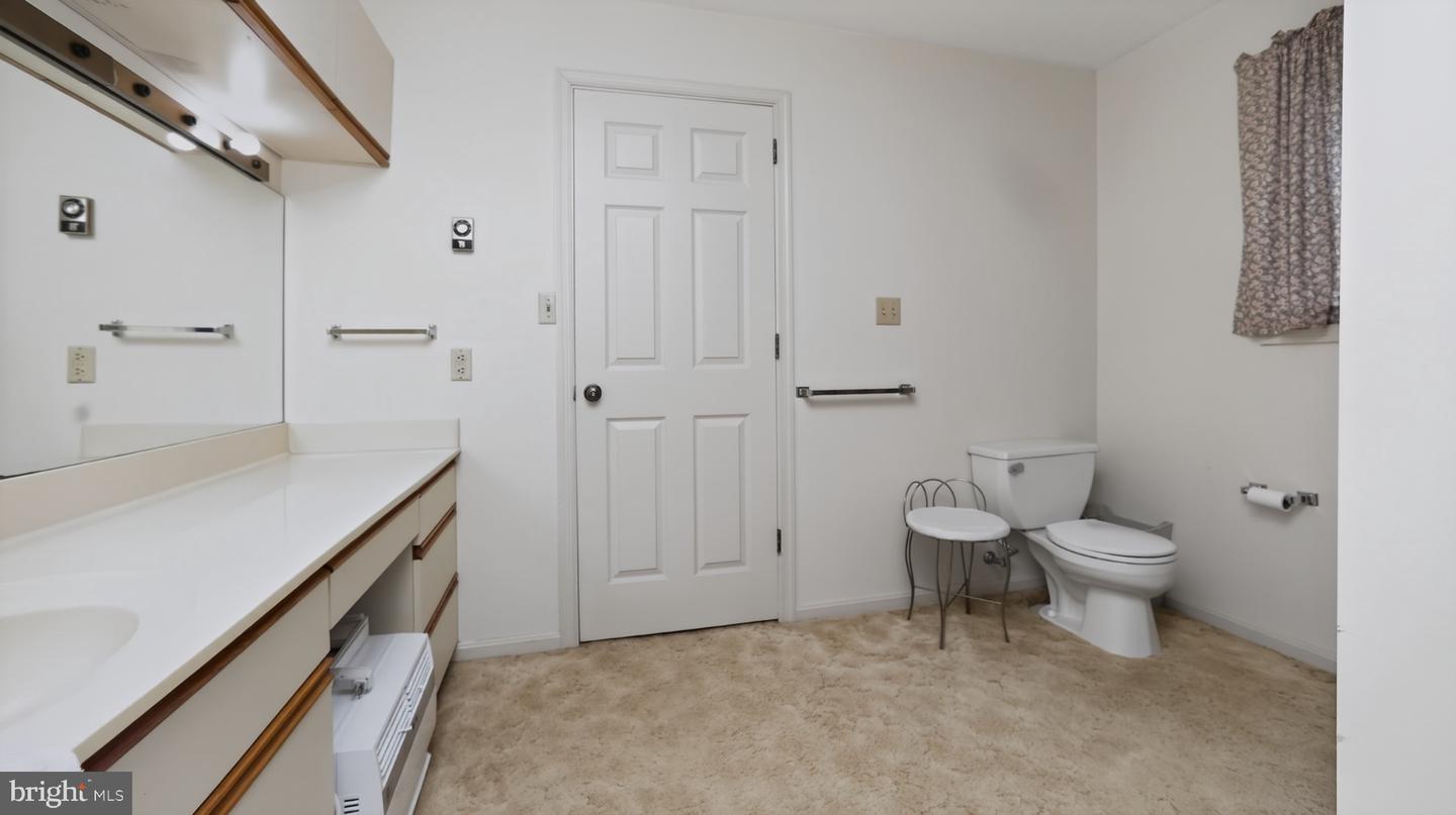 241 Fetterville Rd Property Photo 55