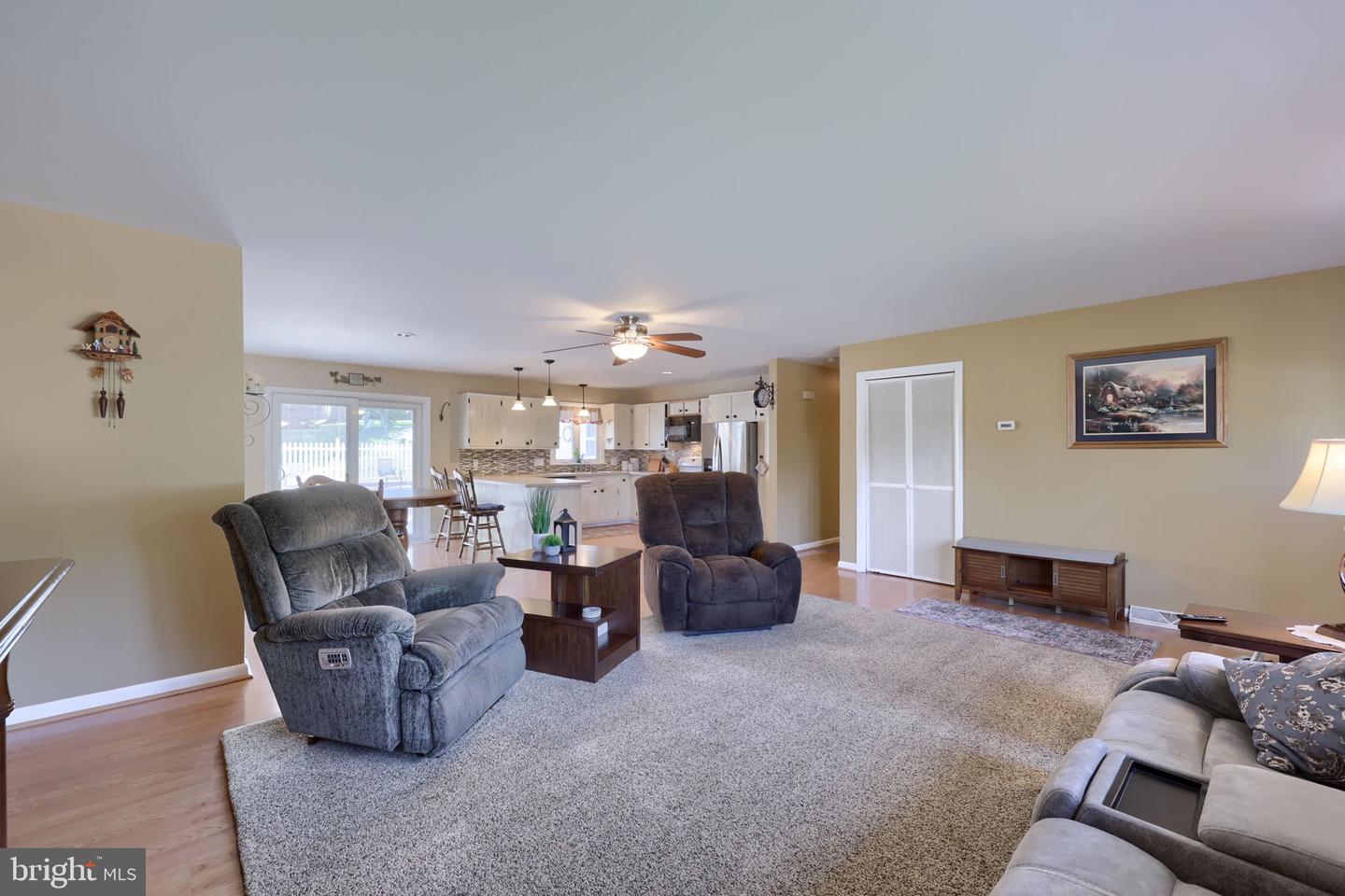 107 Broad Property Photo 11