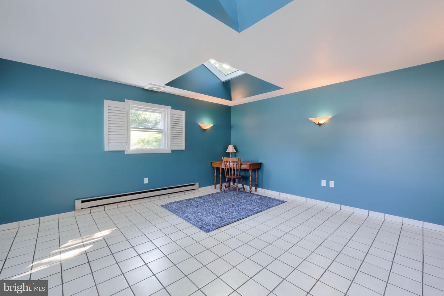 107 Broad Property Photo 30