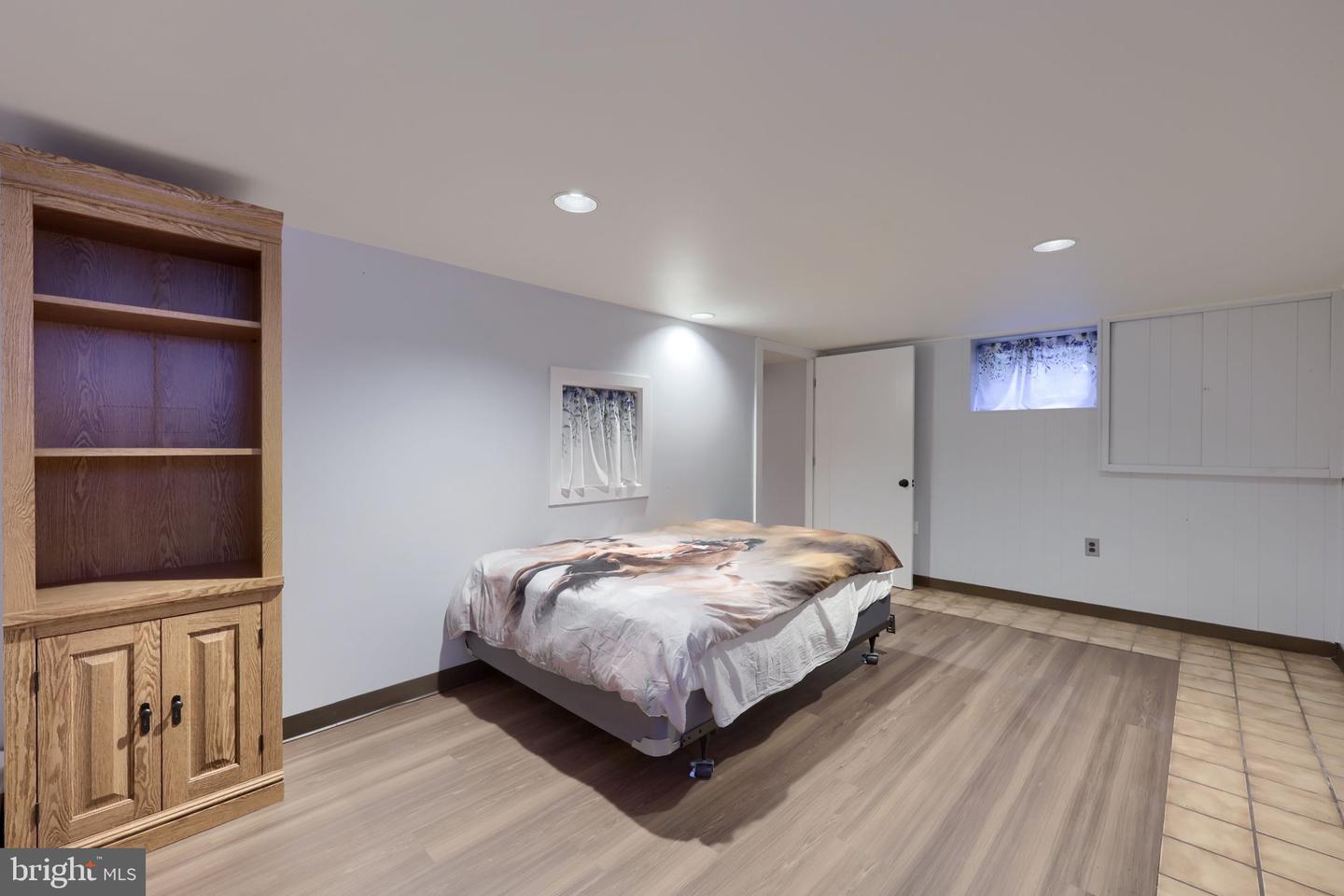 107 Broad Property Photo 42