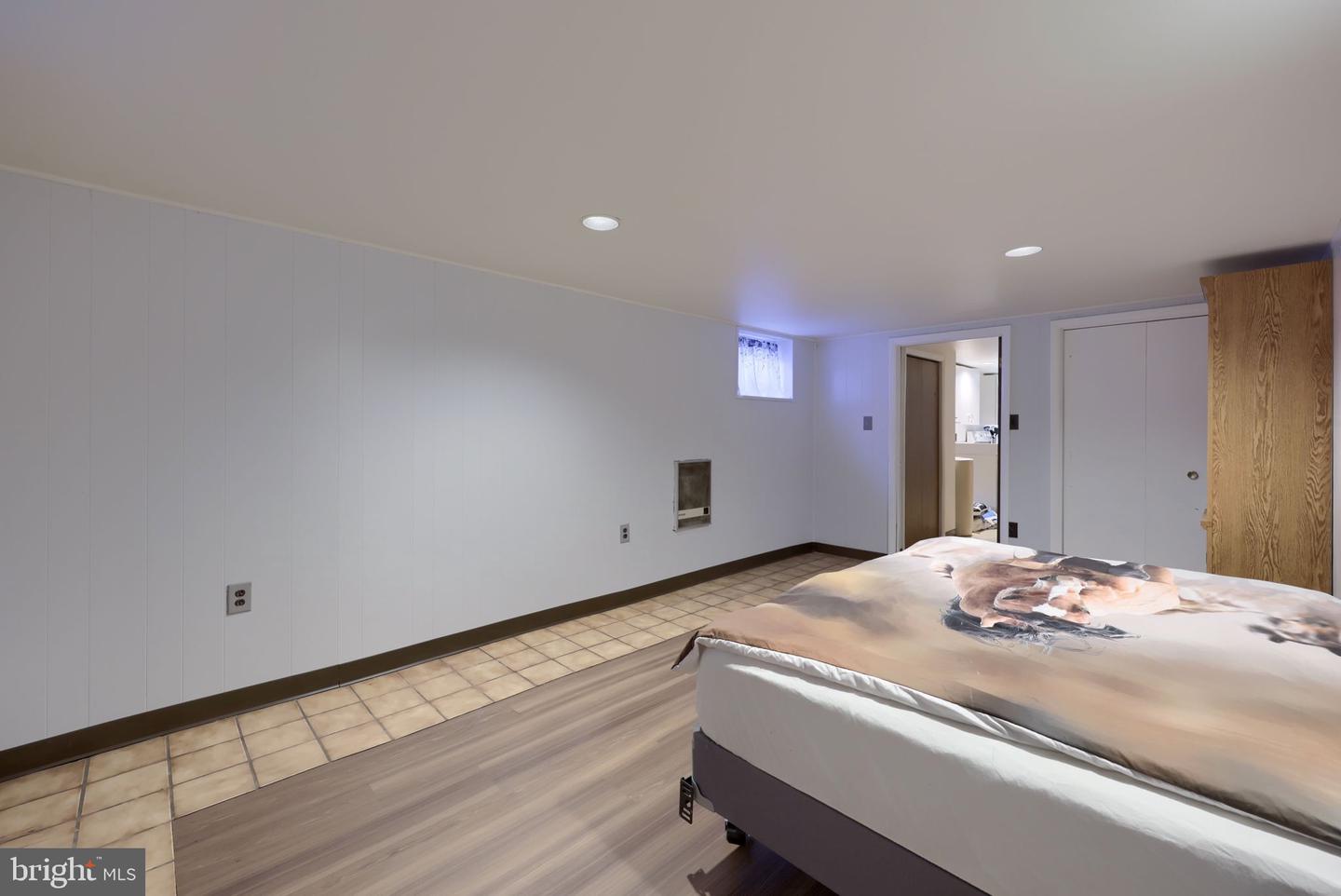 107 Broad Property Photo 43