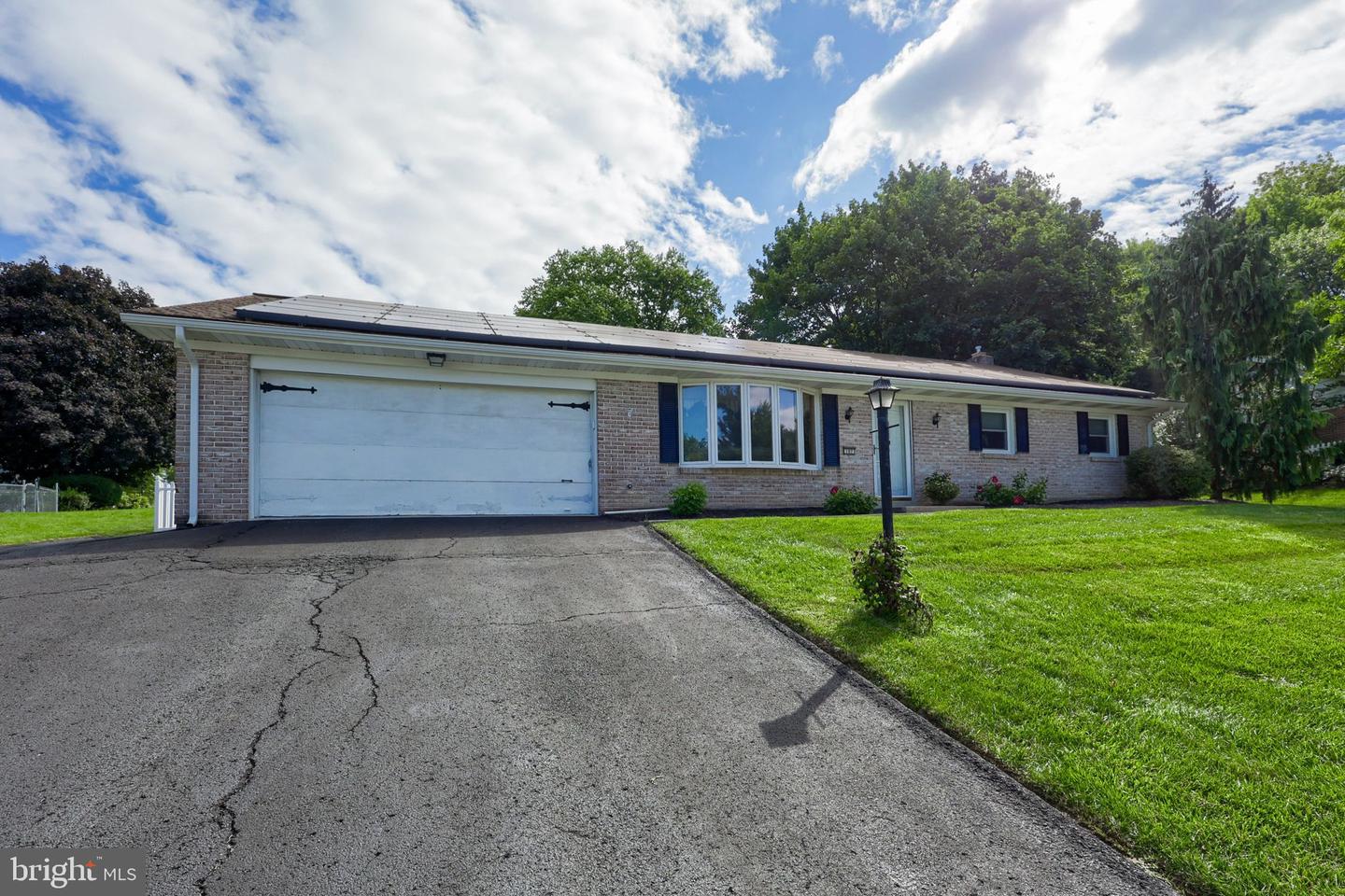 107 Broad Property Photo 53