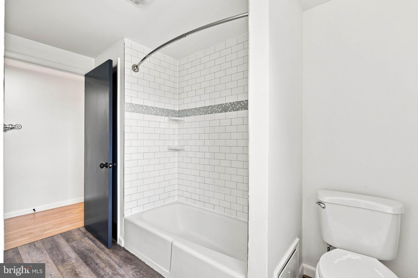 1125 Harriet Ave Property Photo 22