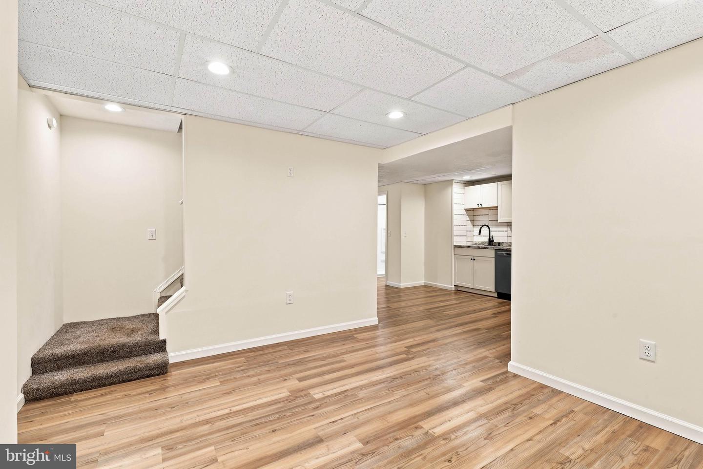 1125 Harriet Ave Property Photo 25