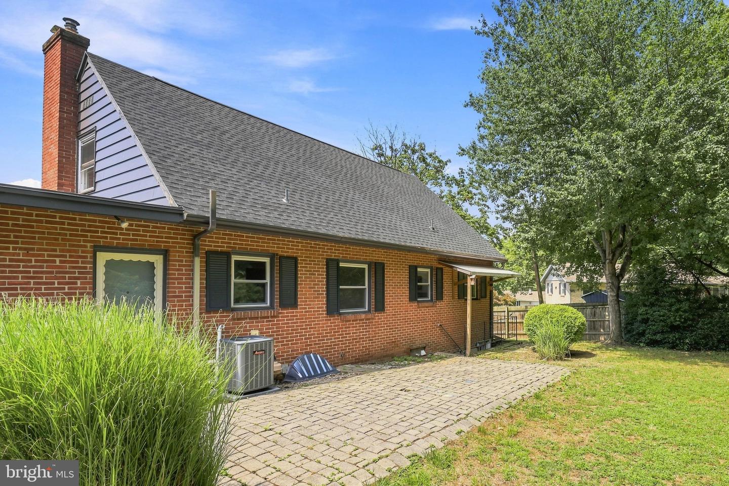 1125 Harriet Ave Property Photo 41