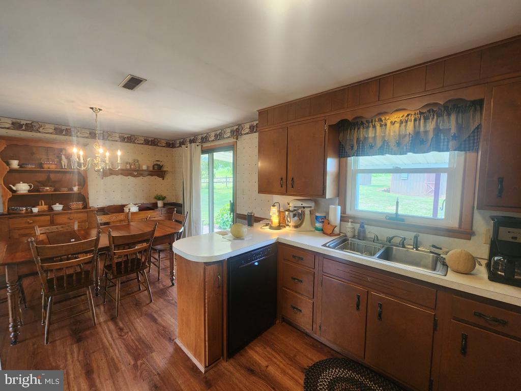 1807 Holtwood Rd Property Photo 15