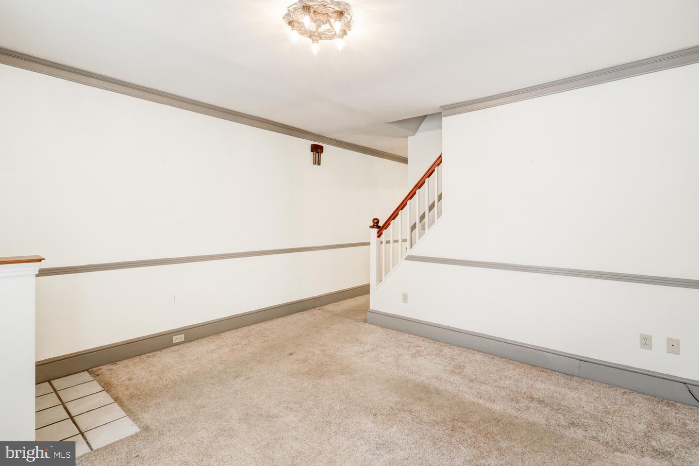 416 N Mary St Property Photo 6