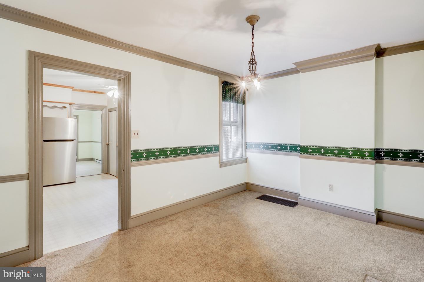 416 N Mary St Property Photo 8
