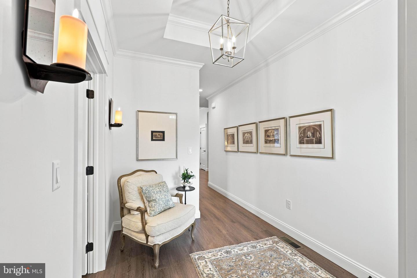 1890 Emerald Way Property Photo 6