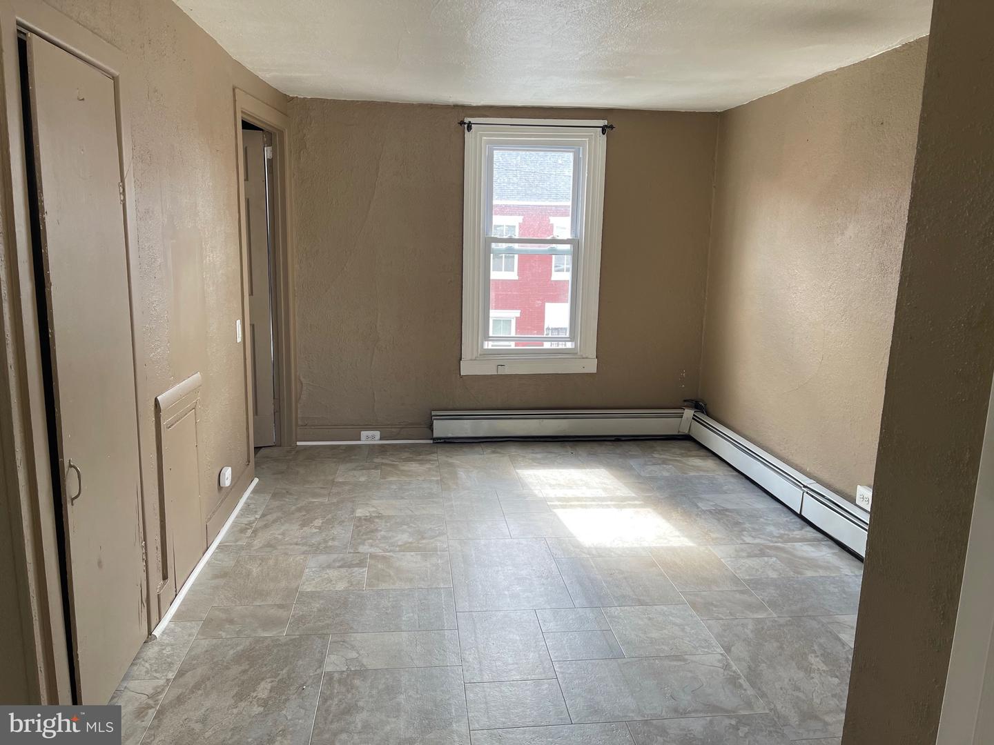 31 S Third St Property Photo 2
