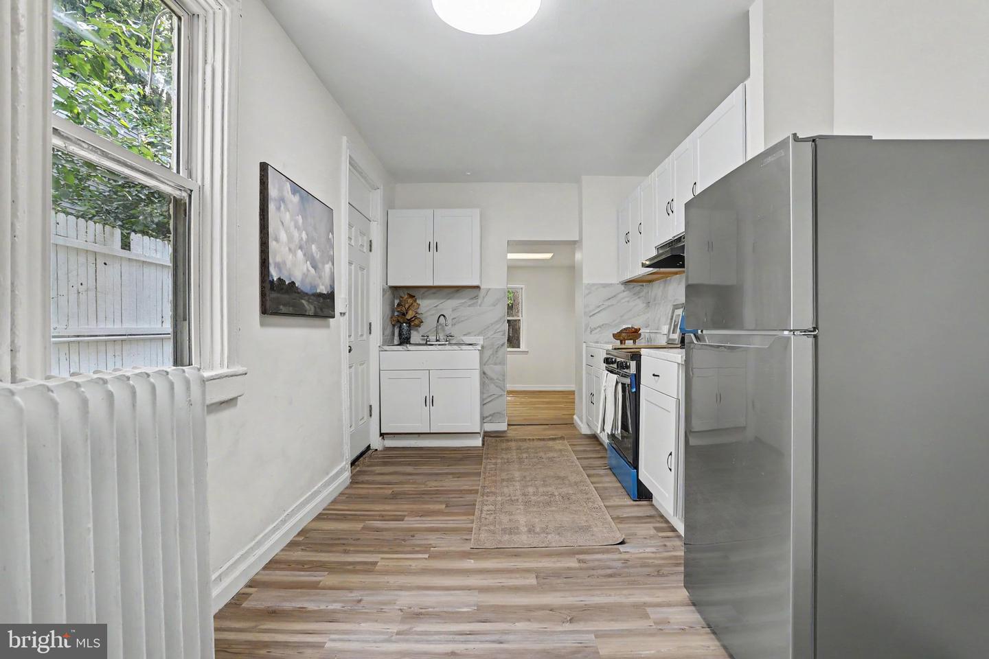 428 Lafayette St Property Photo 10