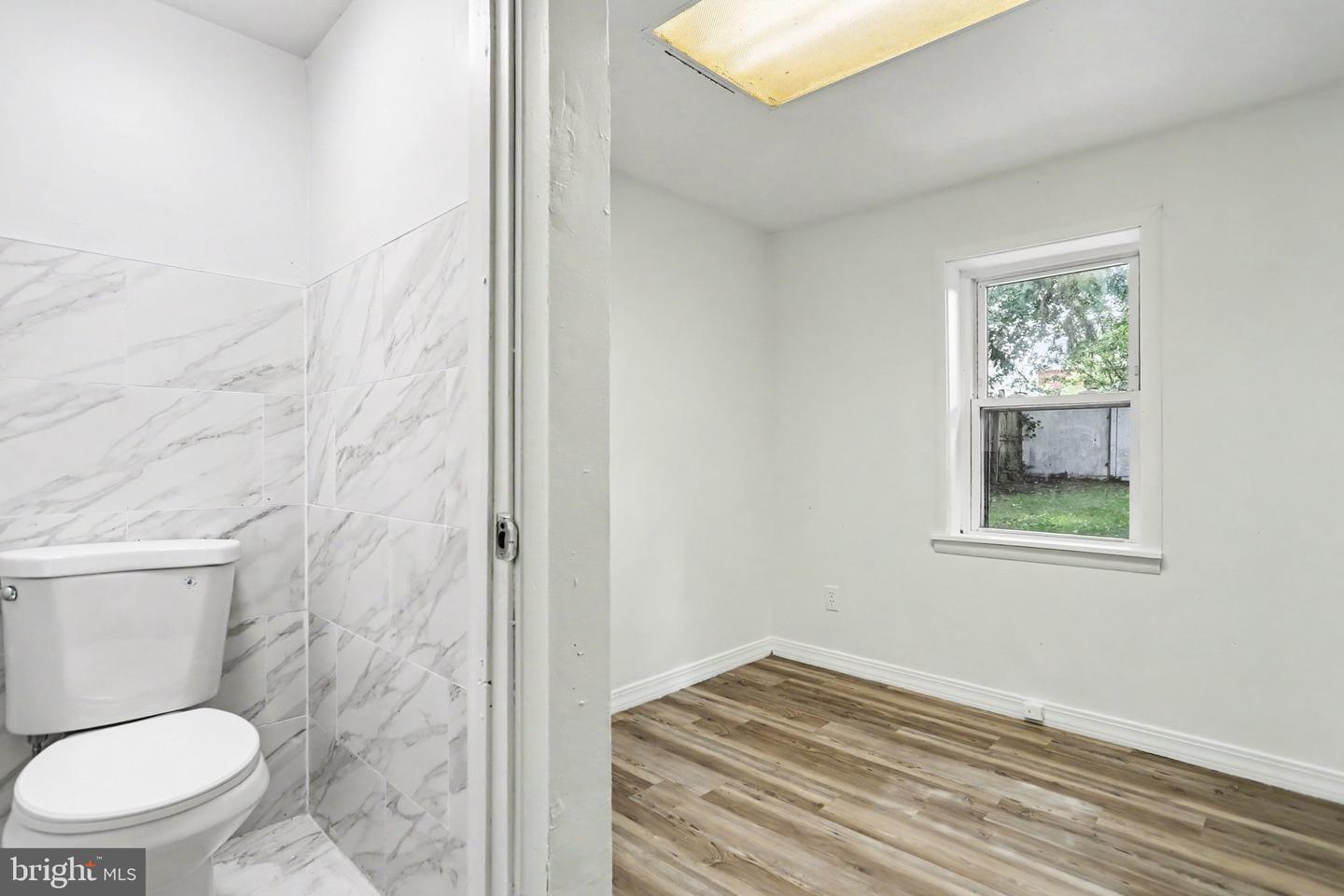 428 Lafayette St Property Photo 14