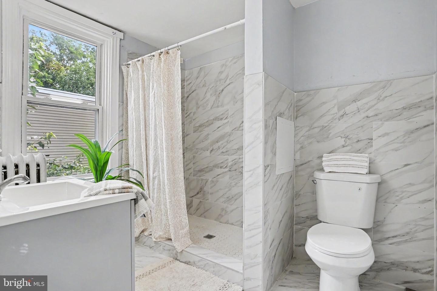 428 Lafayette St Property Photo 17