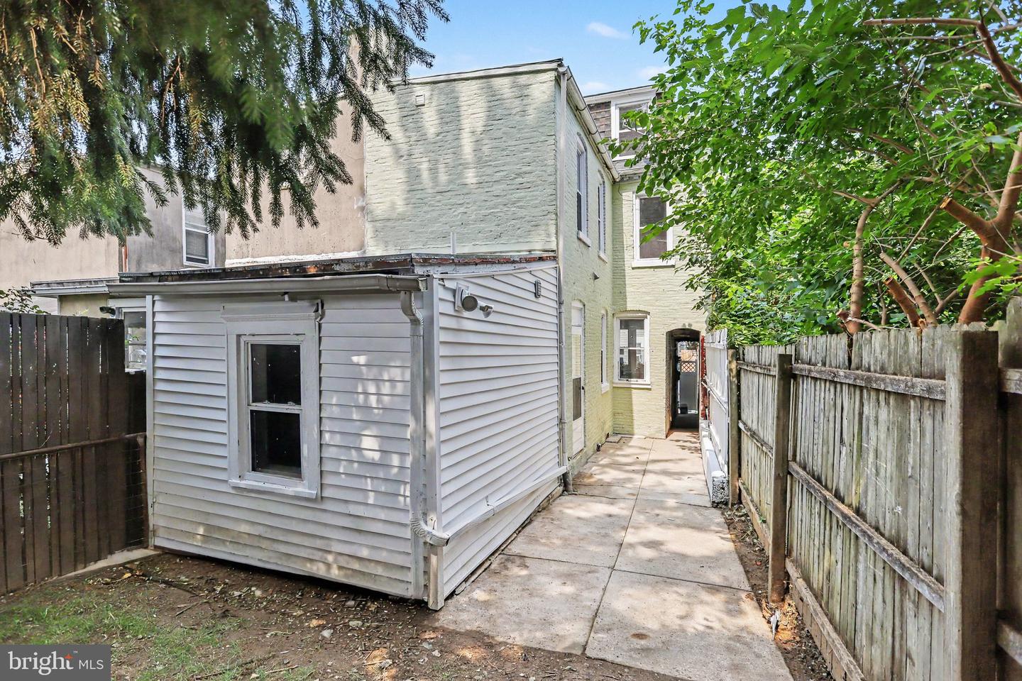 428 Lafayette St Property Photo 25