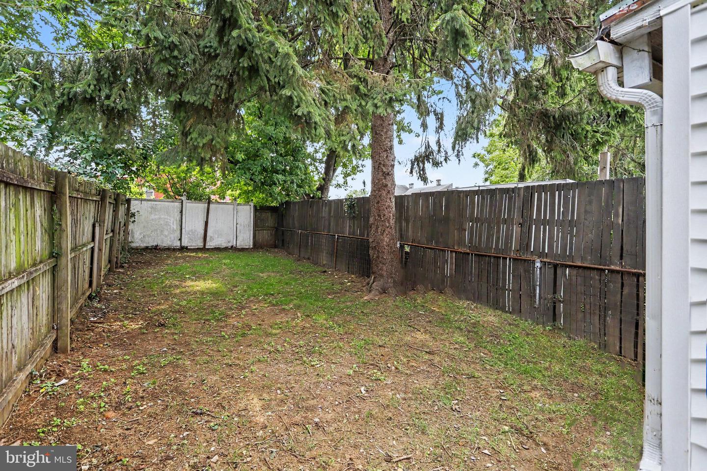 428 Lafayette St Property Photo 26