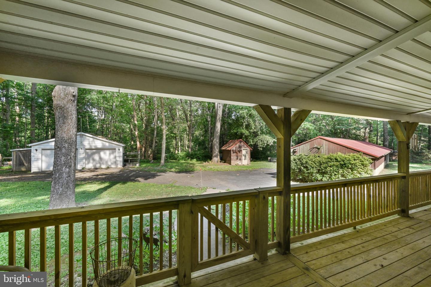 233 Acorn Ln Property Photo 37