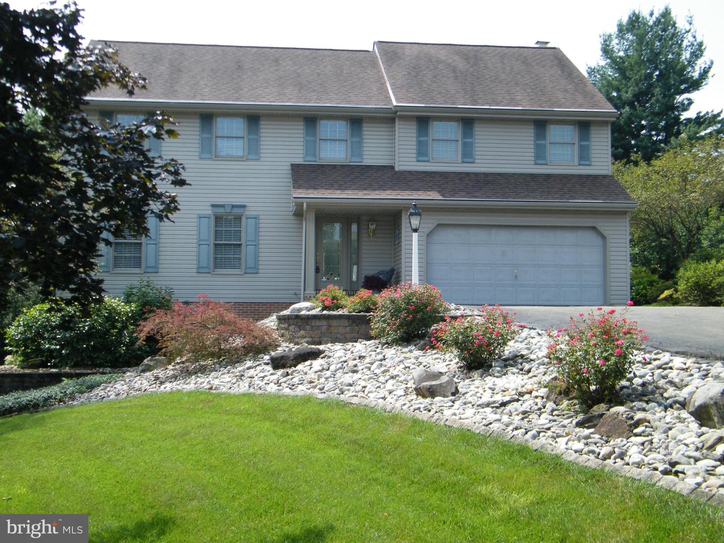438 Pennsy Rd Property Photo 1
