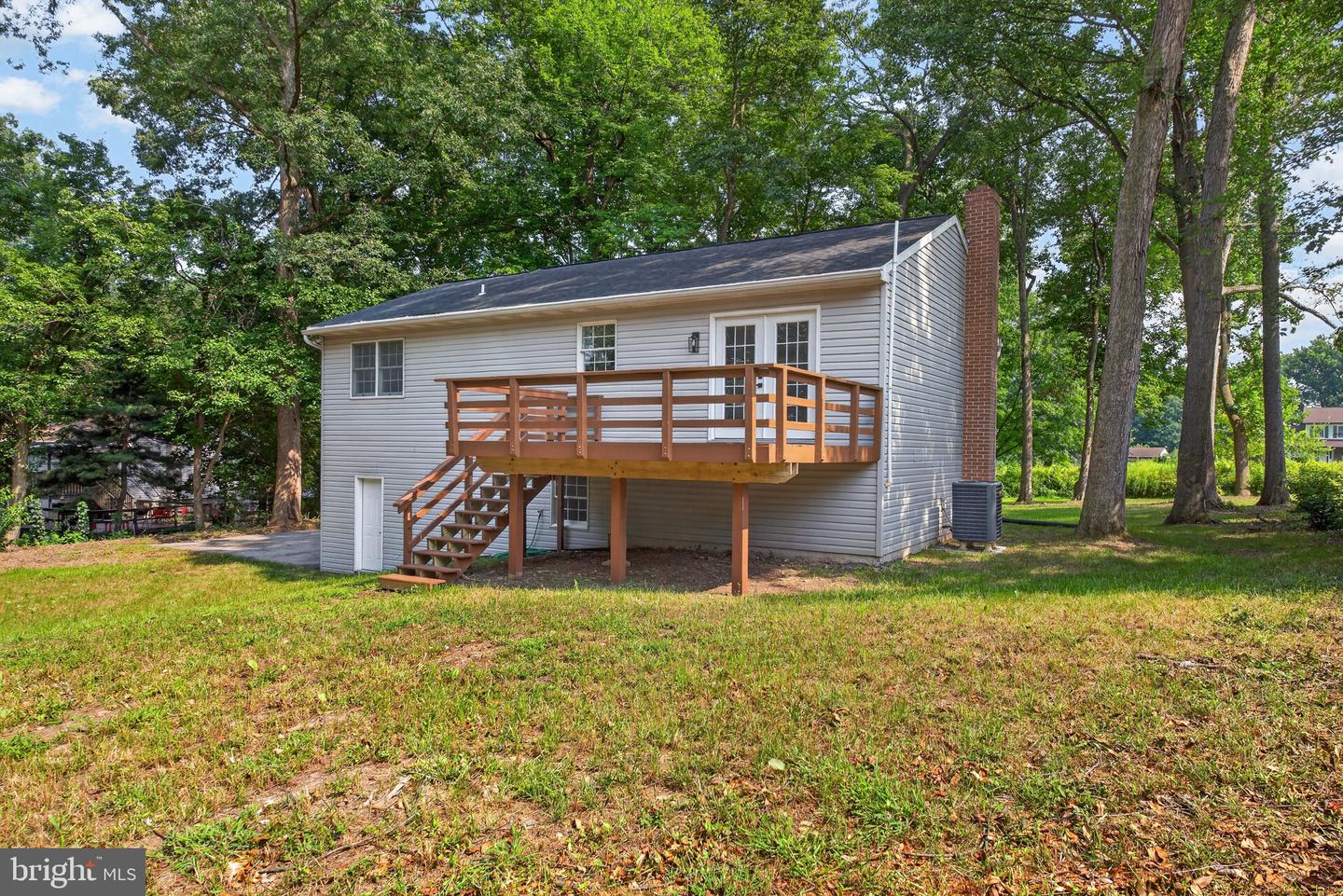 664 Center Rd Property Photo 32