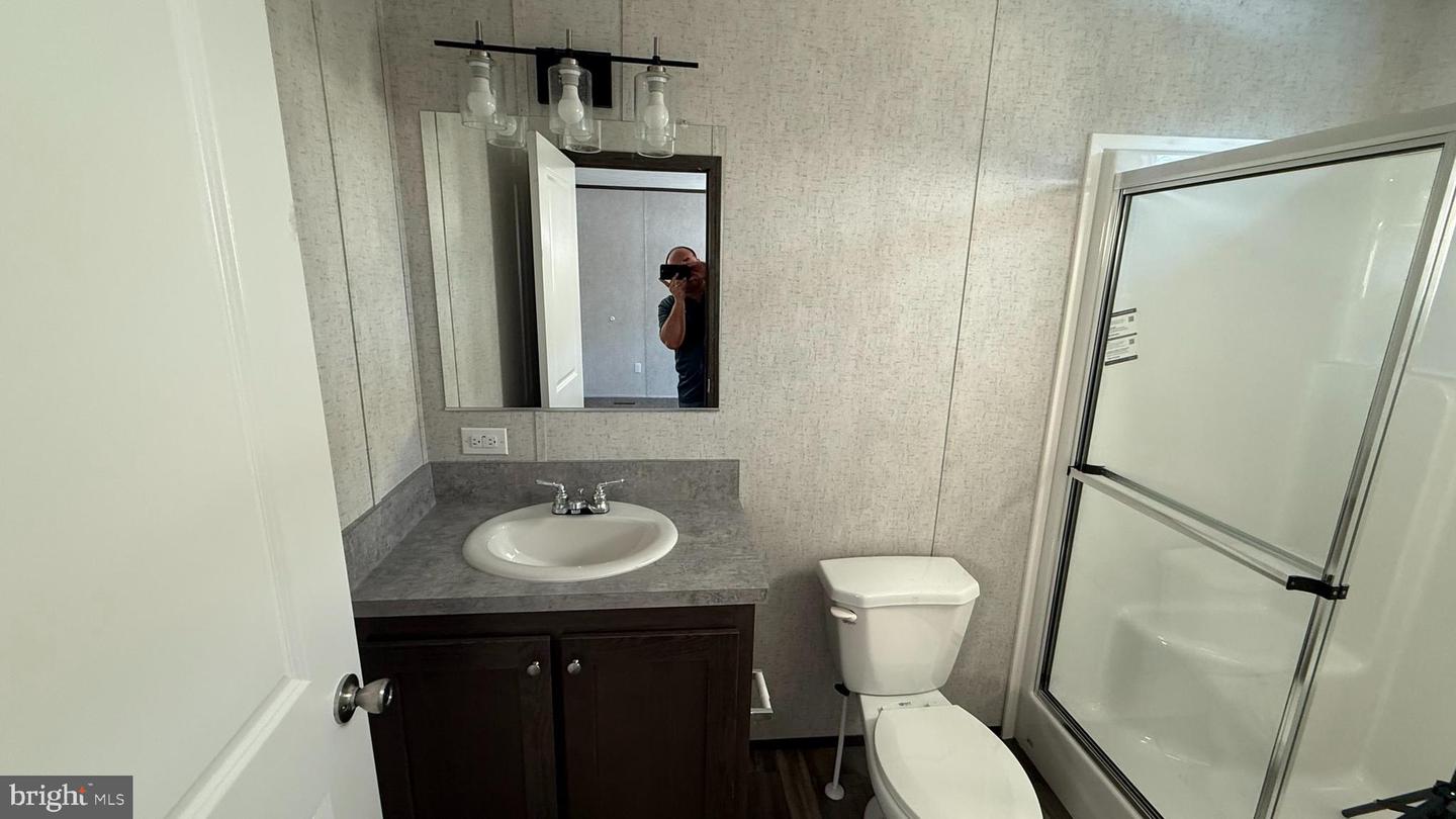 56 Penn Dr Property Photo 41